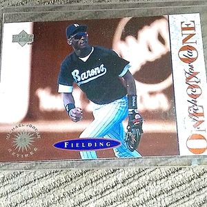 Michael Jordan 1995 retirement upper deck one on one white Sox baseball card